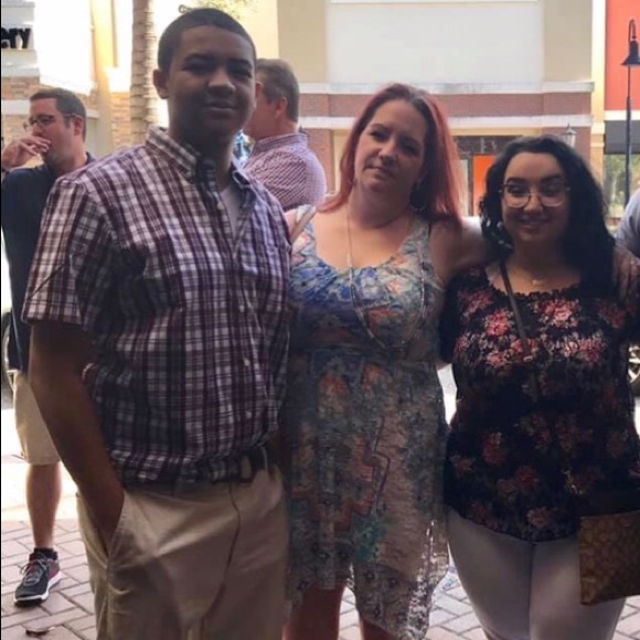 Meet your Posher, Christine - Picture 6 of 8